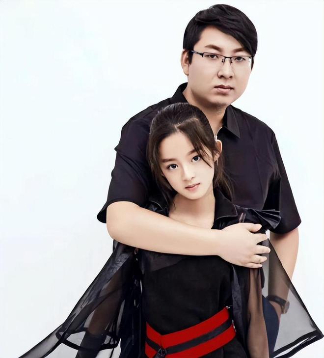 、三代还宗黄杨钿甜事件再添新剧情！AG真人登录被疑小官巨贪、超生二胎(图14)
