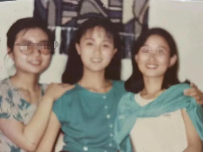 是画家祖籍无锡父亲为了母亲留在青岛AG真人直营朱媛媛家庭情况曝光哥(图4)