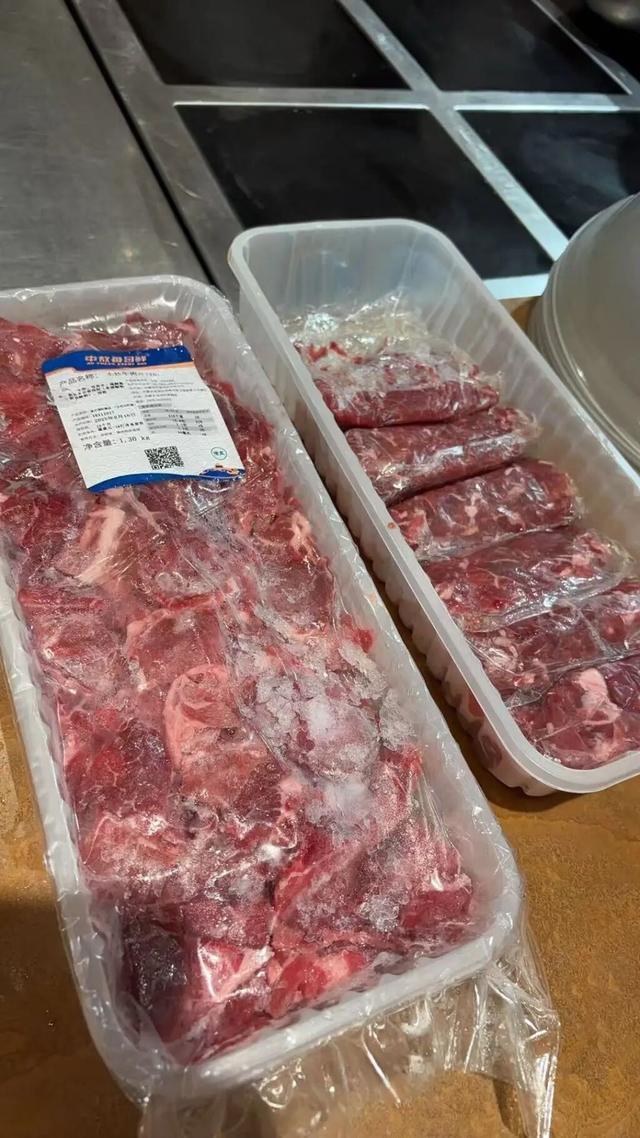 走后一小时却说“恶心”明天起全国所有门店上线“罗永浩菜单”AG真人游戏第一品牌西贝创始人:罗永浩方结账时攒了会员积分(图4) 走后一小时却说“恶心”明天起全国所有门店上线“罗永浩菜单”AG真人游戏第一品牌西贝创始人:罗永浩方结账时攒了会员积分(图4)