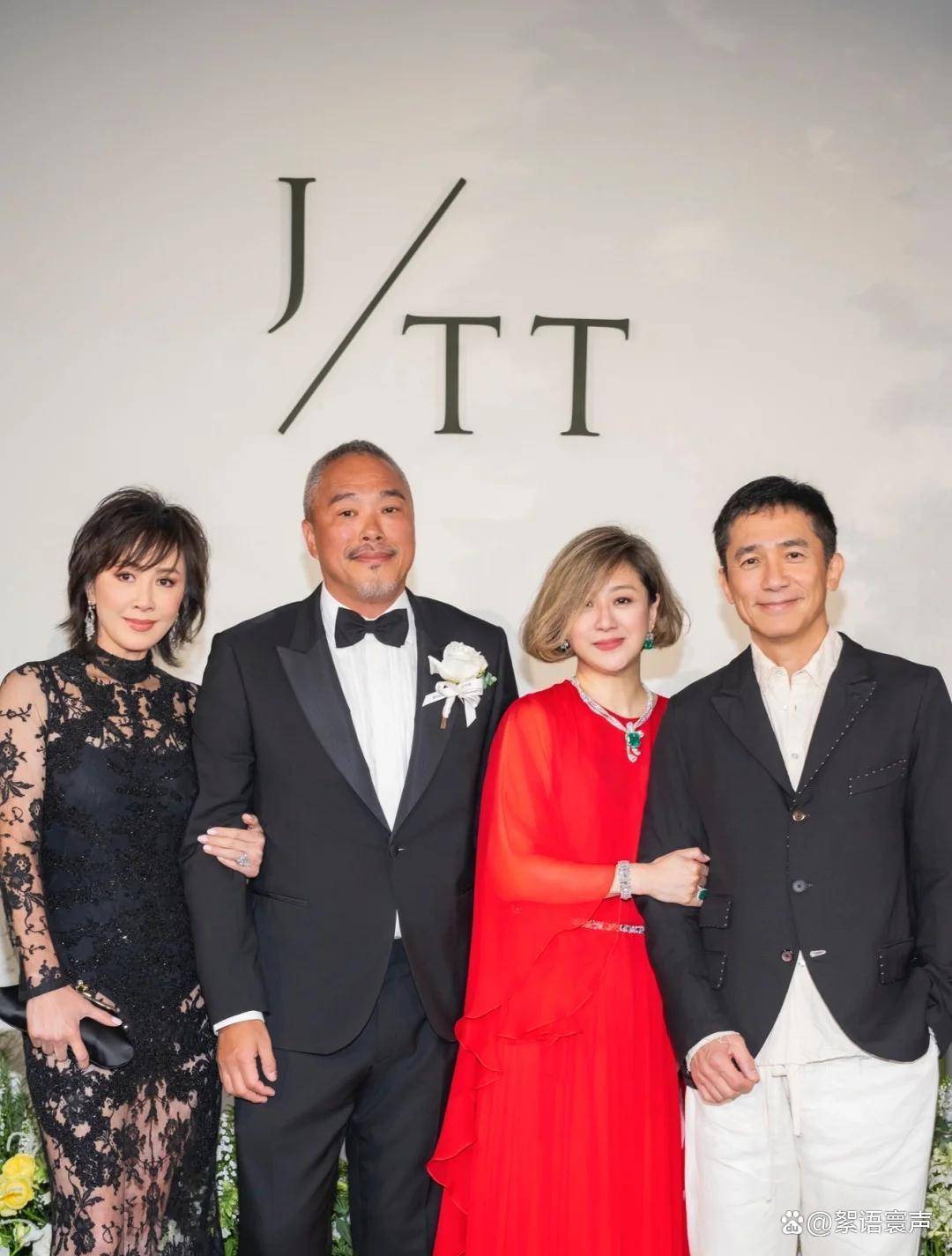 朝伟罕见举香槟出镜港圈名流齐聚送豪礼！AG真人网站刘嘉玲60大寿提前预热梁(图5)
